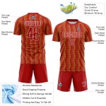 Benutzerdefiniertes rot-altgold-weißes geometrisches Sublimations-Fußballtrikot Benutzerdefiniertes rot-altgold-weißes geometrisches Sublimations-Fußballtrikot