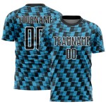 Benutzerdefiniertes Sublimations-Fußballtrikot in Schwarz, Himmelblau und Weiß Benutzerdefiniertes Sublimations-Fußballtrikot in Schwarz, Himmelblau und Weiß
