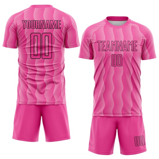 Benutzerdefiniertes rosa hellrosa-schwarzes geometrisches Sublimations-Fußballuniformtrikot Benutzerdefiniertes rosa hellrosa-schwarzes geometrisches Sublimations-Fußballuniformtrikot